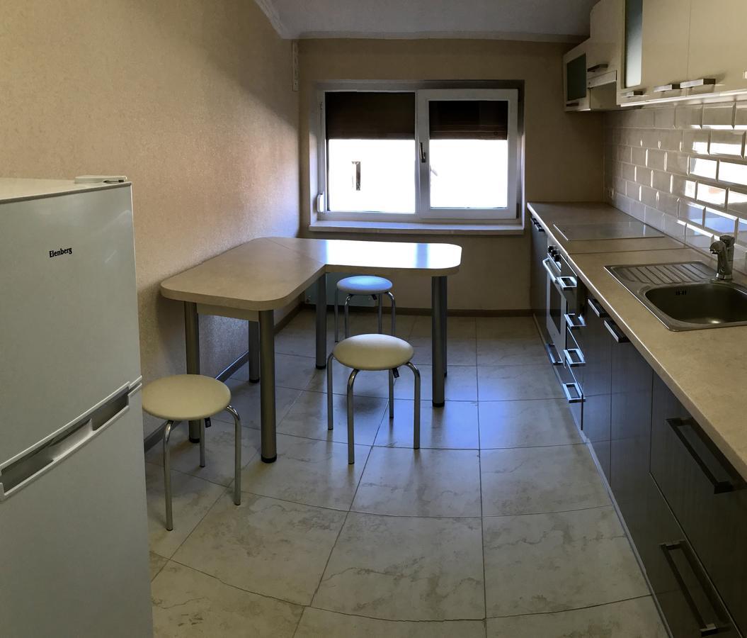 Panoramic View Top Floor Apartment In The City Center Mukácheve Exterior foto