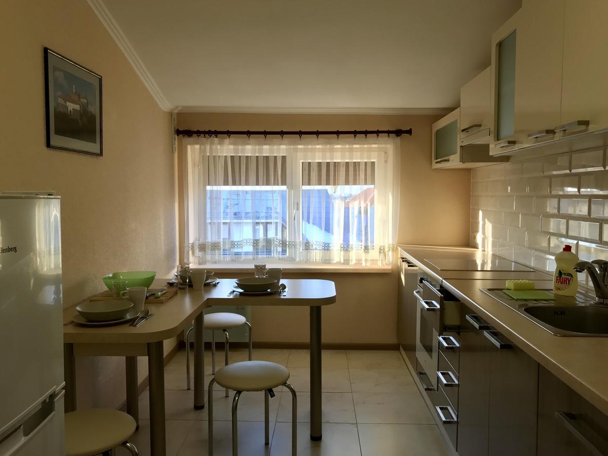 Panoramic View Top Floor Apartment In The City Center Mukácheve Exterior foto